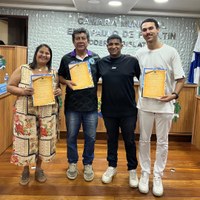 Câmara Municipal homenageia servidores com Moções de Parabéns durante sessão ordinária